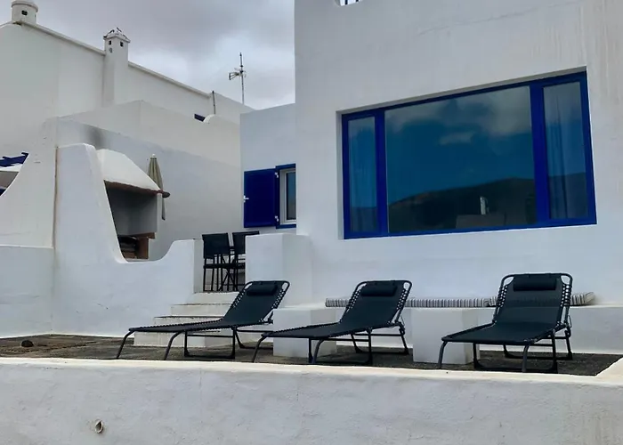 Playa De Caleta De Holiday home *