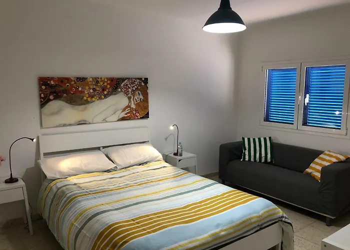 Holiday home Playa De Caleta De