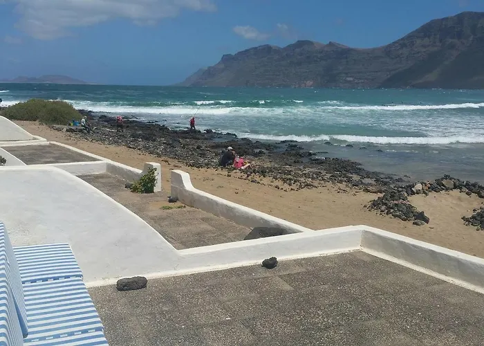 בית נופש Playa De Caleta De